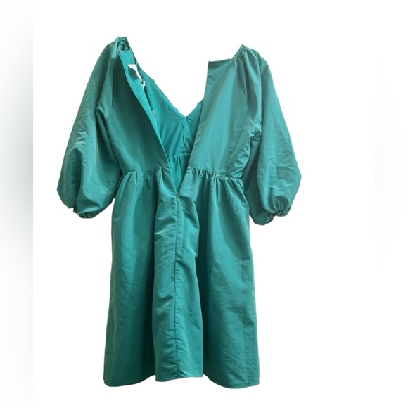 Hyacinth House Emerald Green Tuckernuck XS Ruched V-Neck Genevieve Mini Dress - Picture 6 of 11